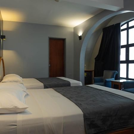Hotel El Arroyo Caracas Extérieur photo