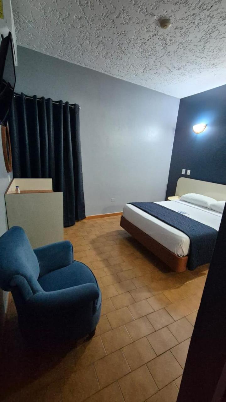 Hotel El Arroyo Caracas Extérieur photo